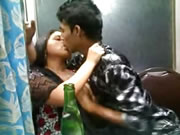Fille indienne desi ayant des relations sexuelles